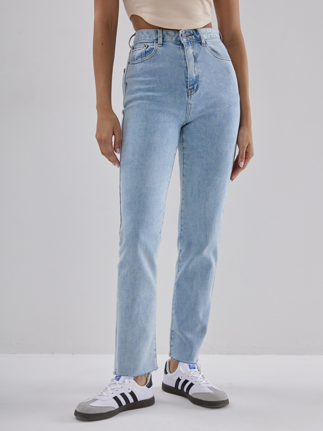 Джинсы SLIM